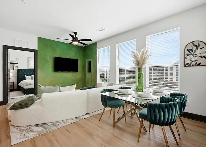 Modern Emerald Oasis Stylish Decatur Getaway